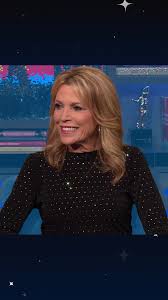 Vanna White: A Television Icon’s Journey