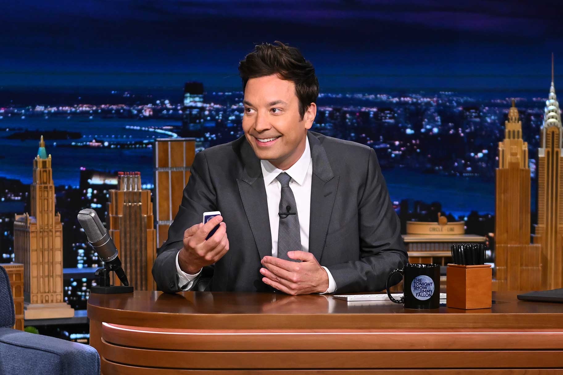 Exploring the Origins of Jimmy Fallon: Where is He From?
