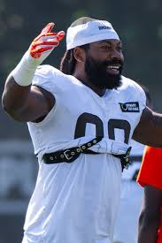 Za’Darius Smith: A Rising Star in the NFL