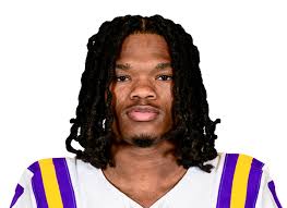 Zavion Thomas: A Look at the Rising Football Star