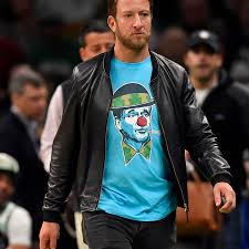 The Rise of Dave Portnoy: From Barstool Sports to Media Mogul