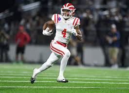 Mater Dei Football: A High School Powerhouse