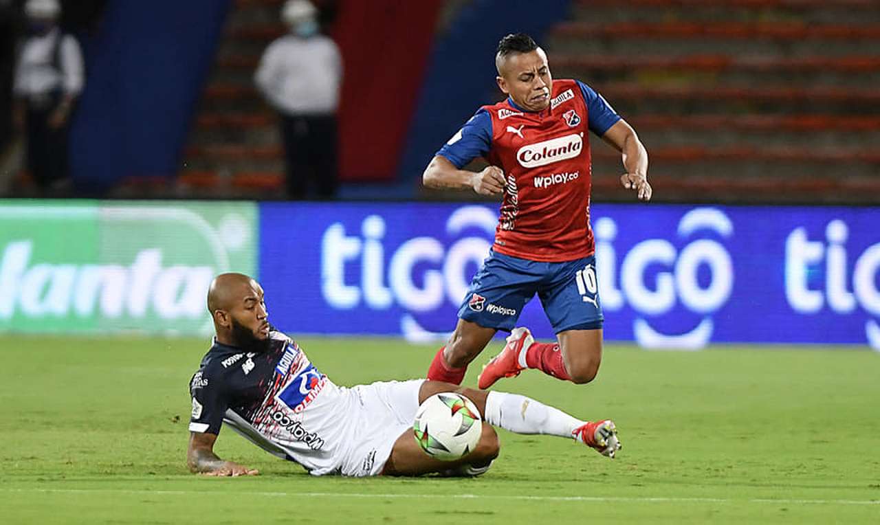 The Fierce Rivalry of Independiente Medellín vs Junior