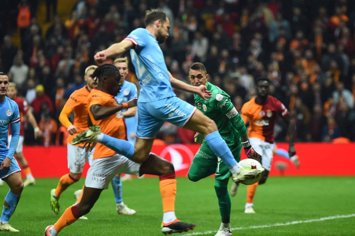 Galatasaray vs Atlético Madrid: A Thrilling Clash in European Football