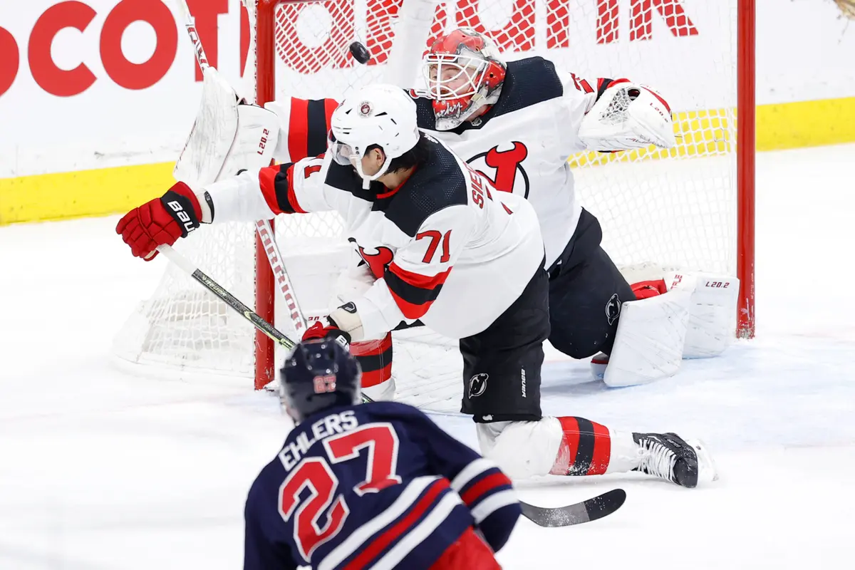 Jets vs Devils: A Thrilling NHL Showdown