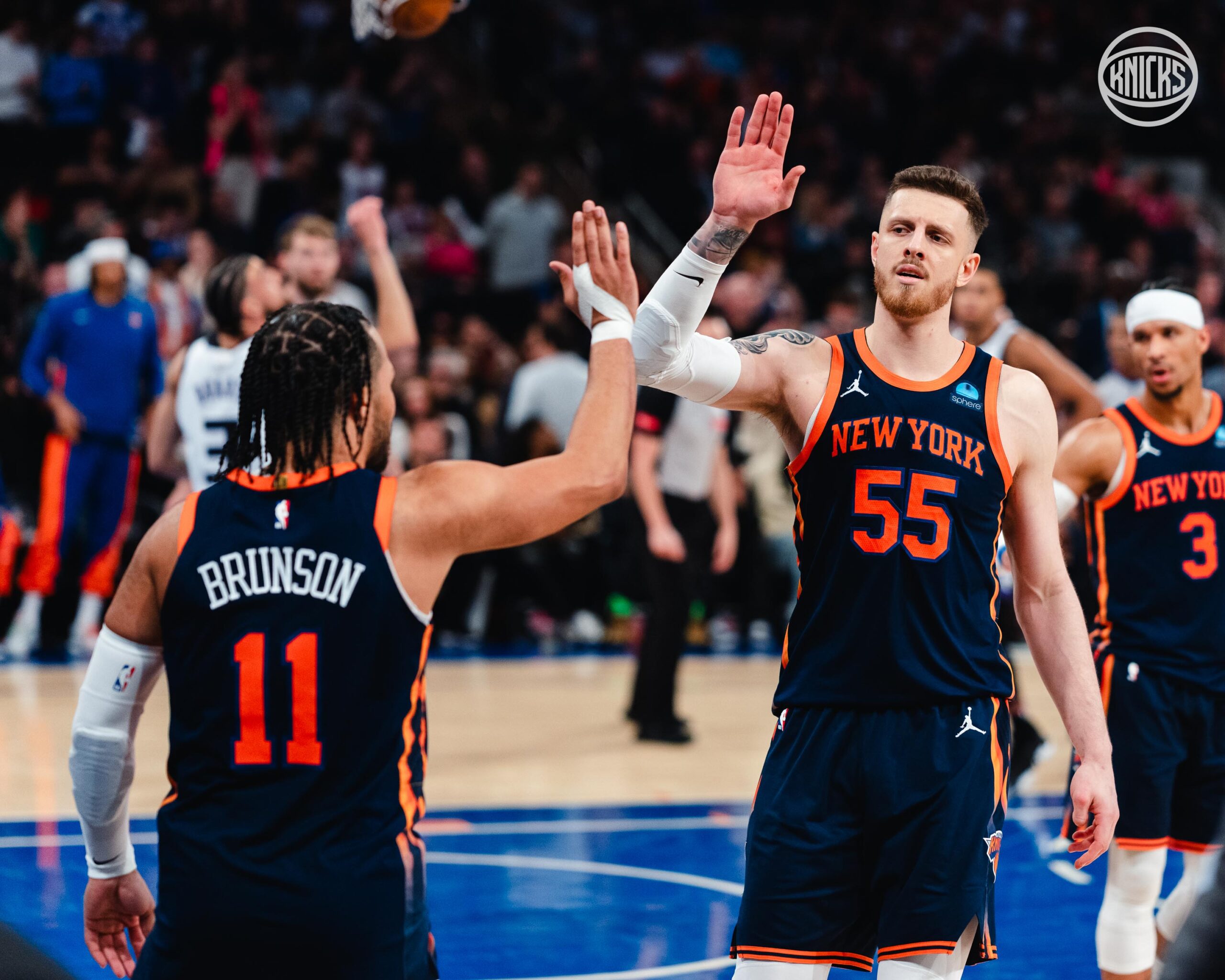 Kings vs Knicks: A Clash of Eastern and Western Rivals