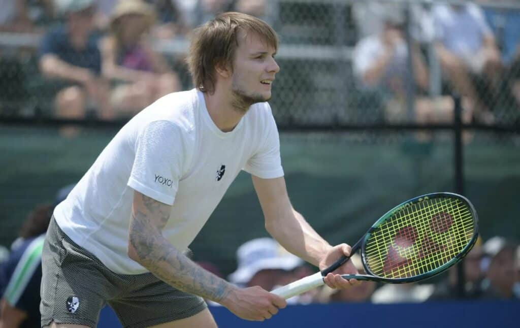 Alexander Bublik: The Journey of a Rising Tennis Star
