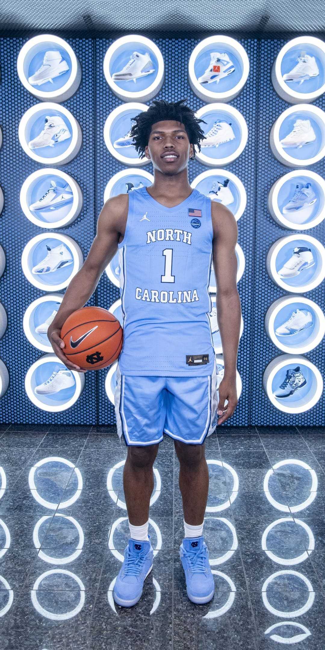 Caleb Love: The Rising Star in College Basketball