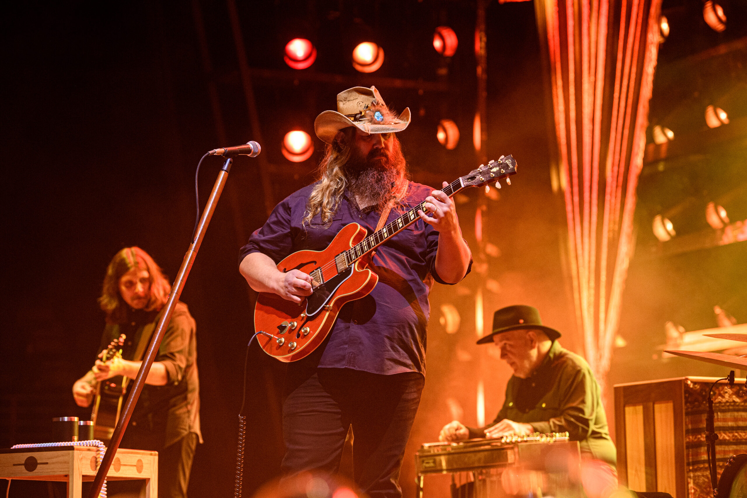 The Rise and Impact of Chris Stapleton in Country Music