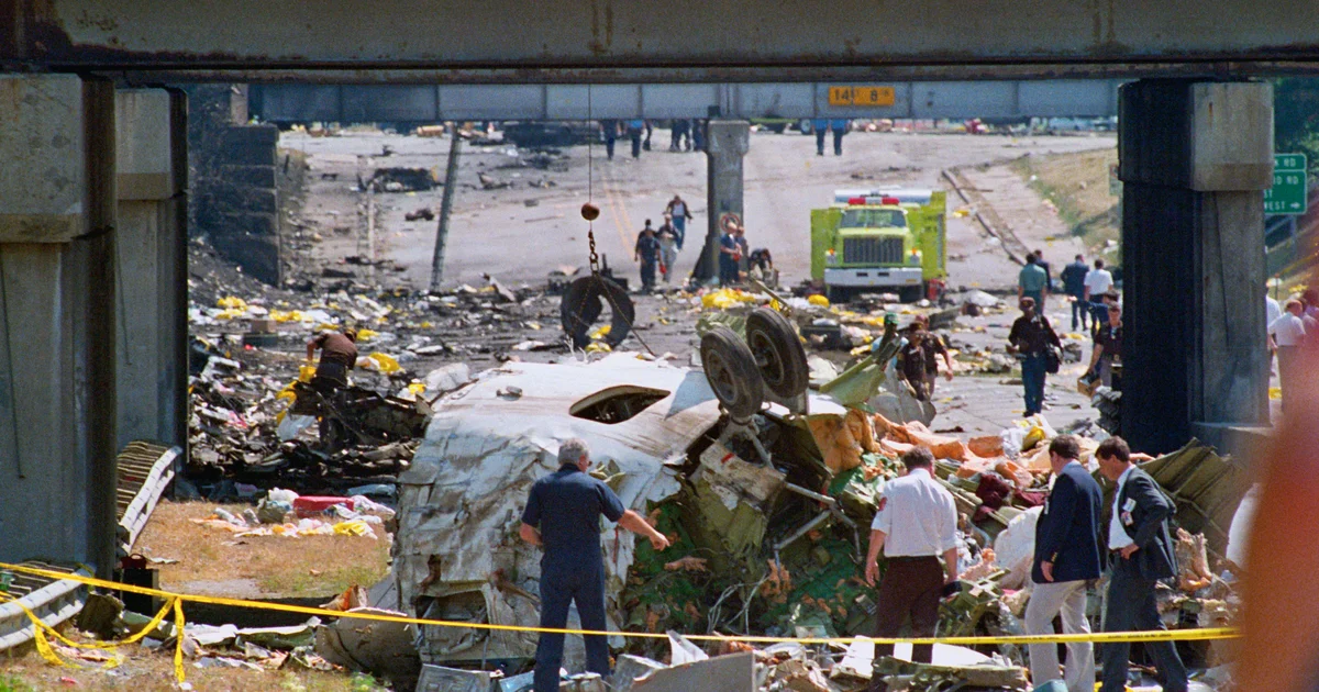 Recent Car Crash at Detroit Airport Raises Safety Concerns