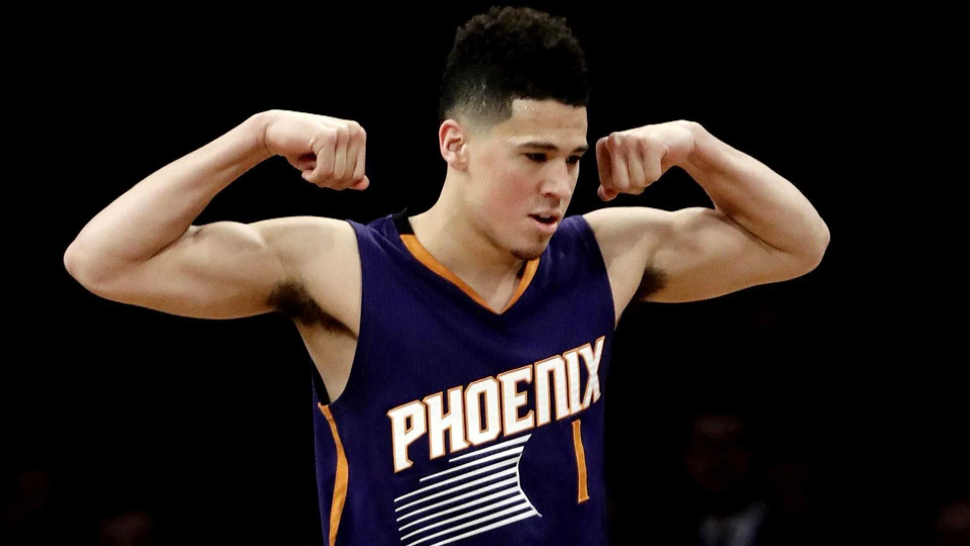 The Rise of Devin Booker: Phoenix Suns’ Beacon of Hope