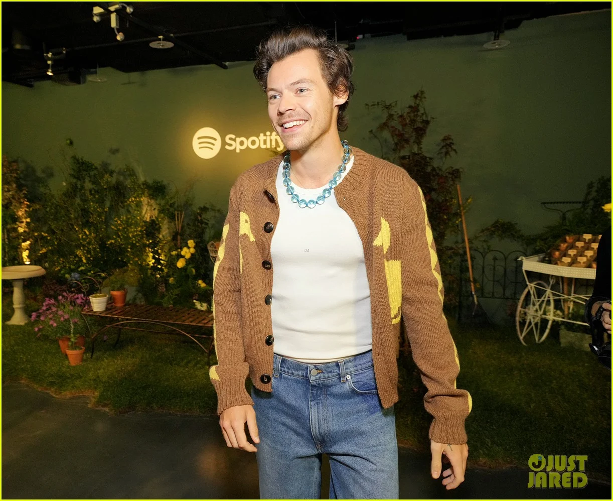 The Buzz Surrounding Harry Styles’ Recent Listening Party