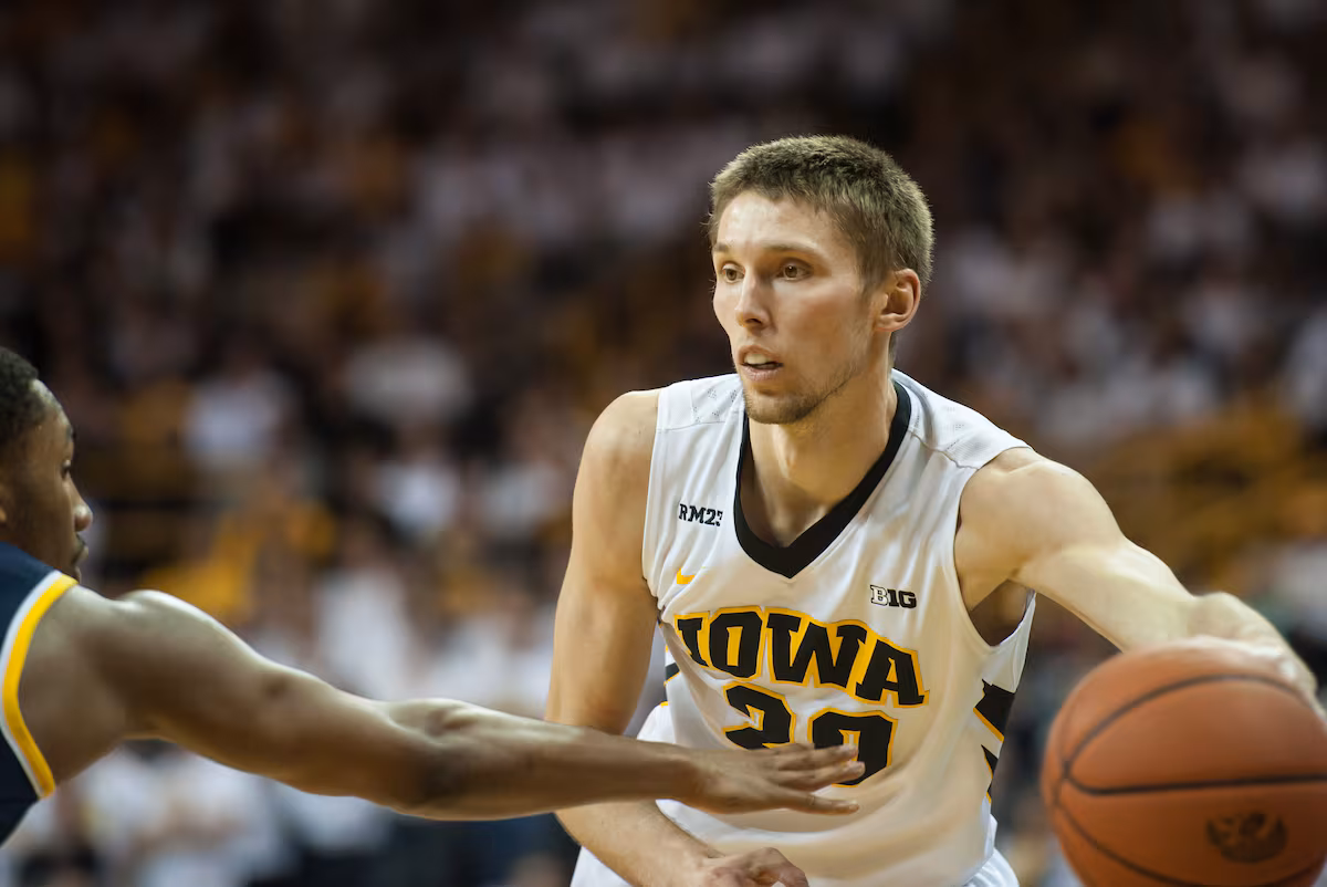 The Iowa vs Maryland Showdown in College Sports