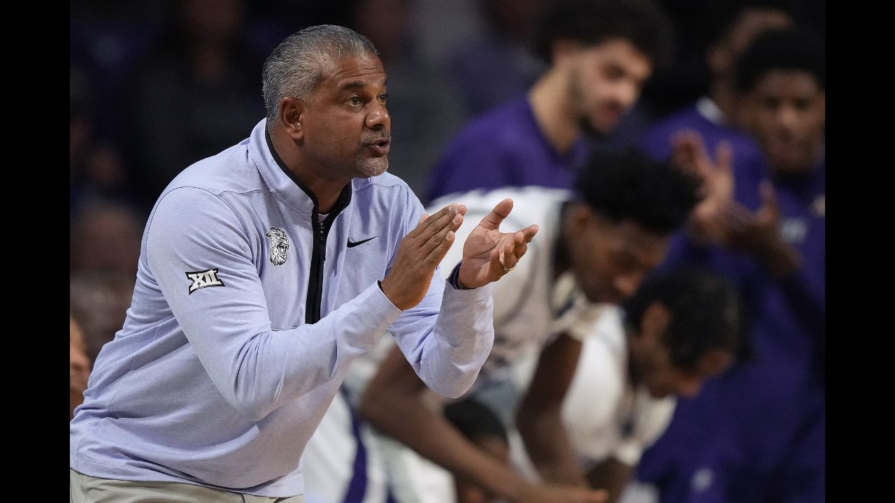 Jerome Tang: A Transformational Coach for Kansas State