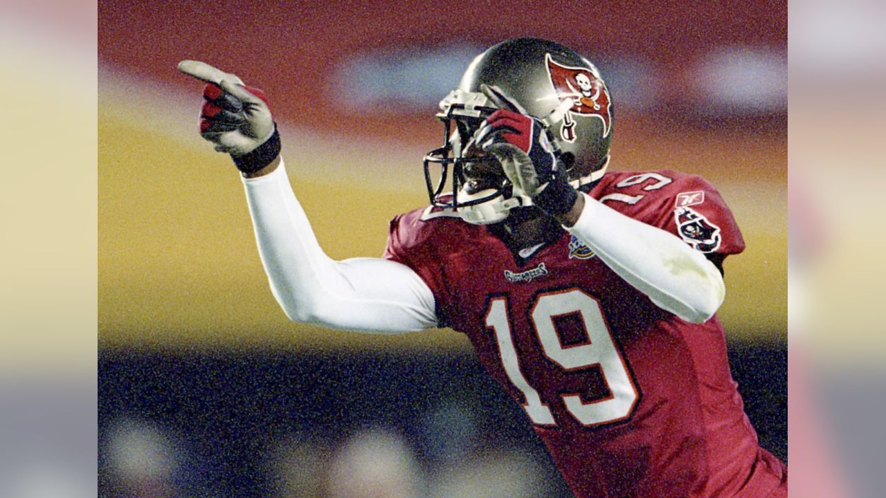 The Impact of Keyshawn Johnson in the Football World