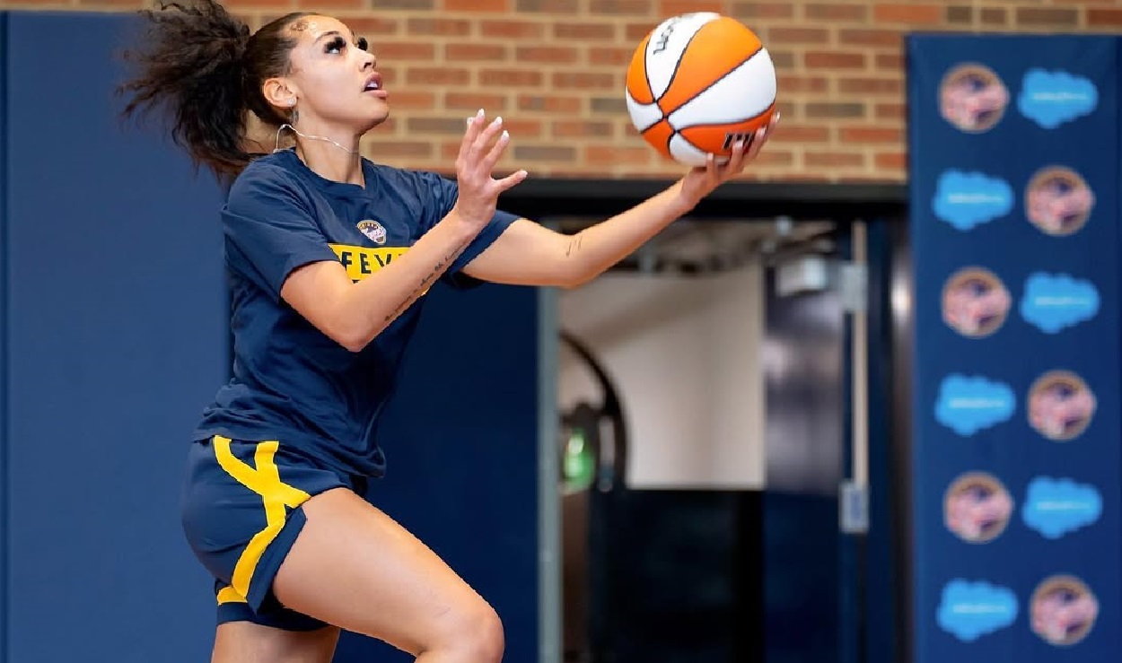 Kysre Gondrezick: A New Force in Women’s Basketball