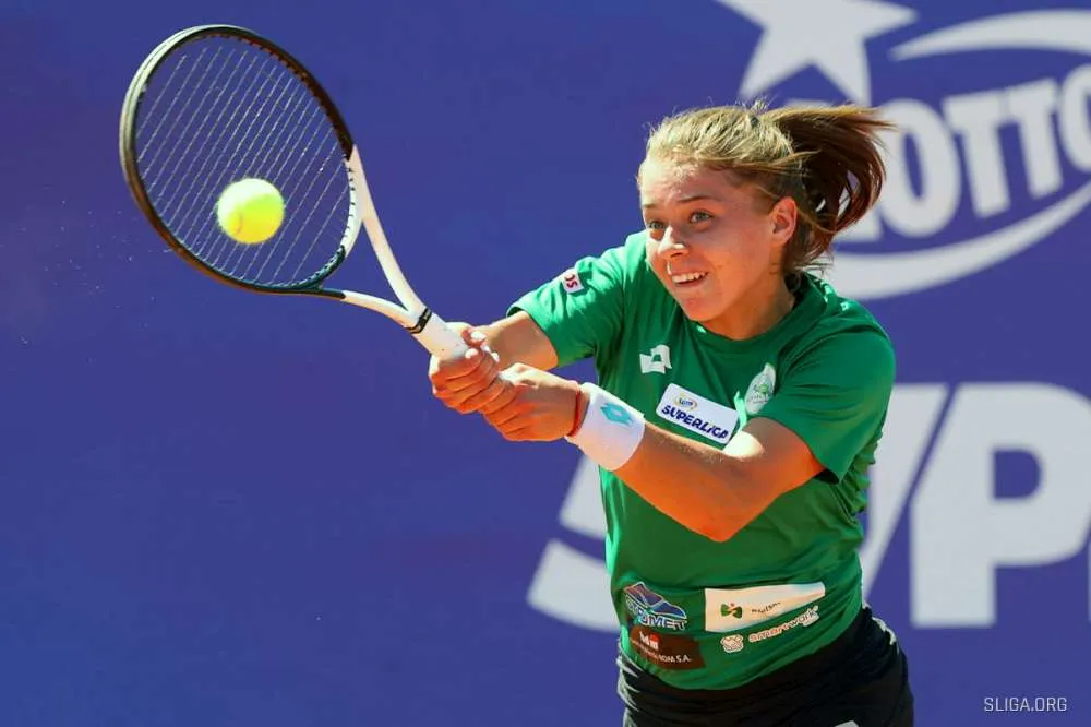 The Remarkable Journey of Maja Chwalińska in Tennis