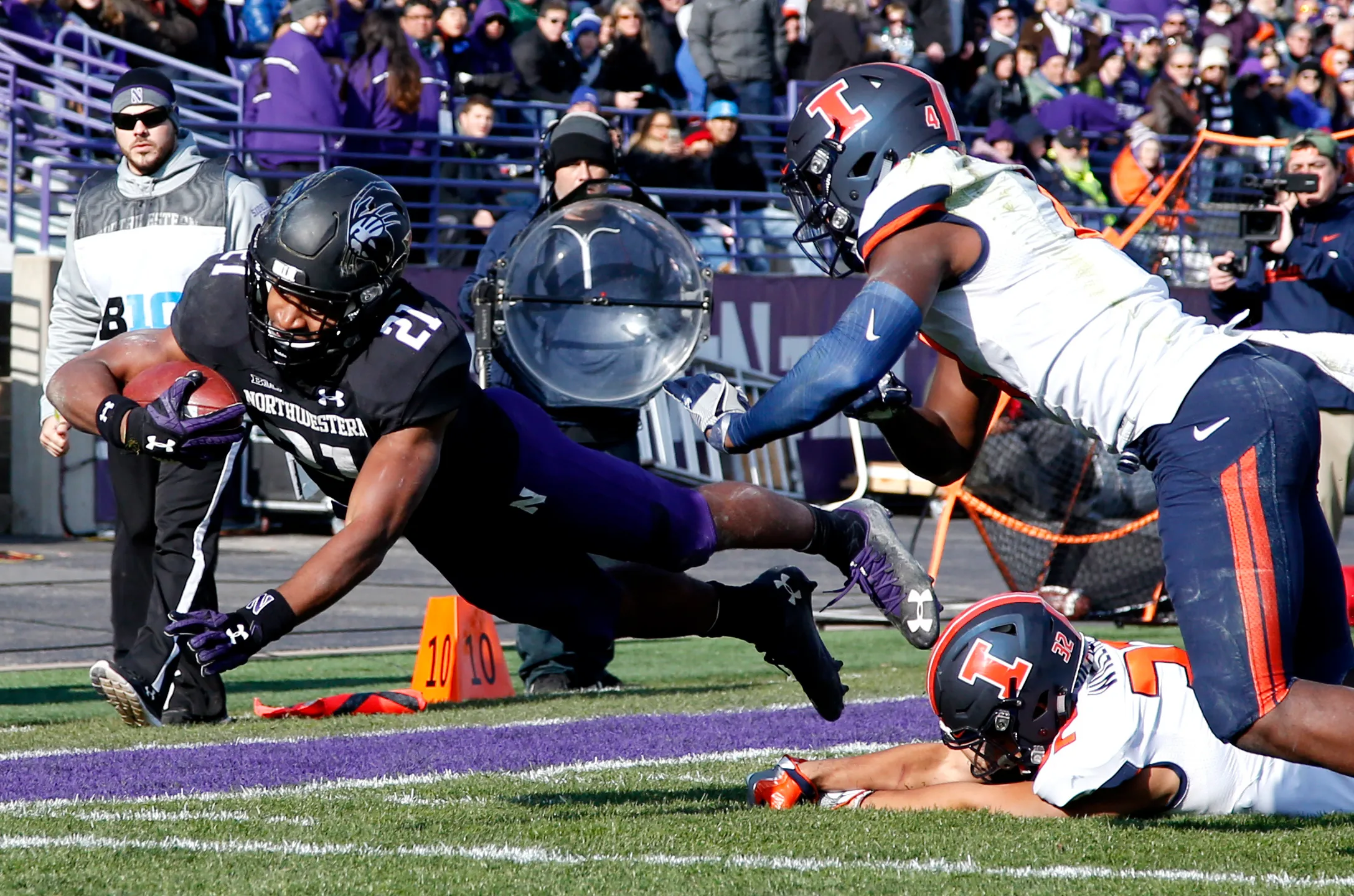 Northwestern vs Illinois: A Deep Dive into the Rivalry