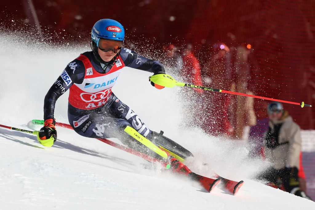 Mikaela Shiffrin: A 2023 World Cup Phenomenon in Alpine Skiing