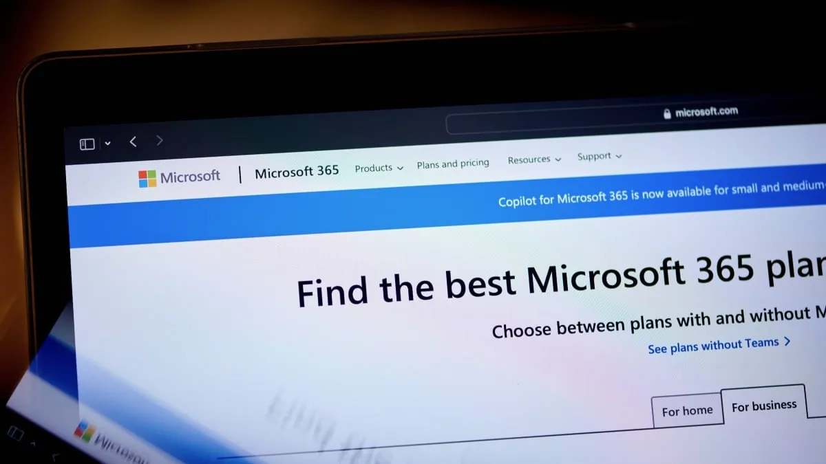 microsoft outlook outage — CA news
